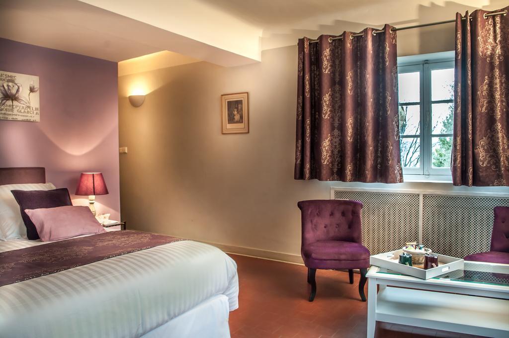 Le Clos Des Canebiers Bed & Breakfast Grasse Room photo